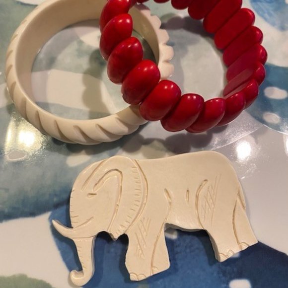 VTG Carved Ivory Bangle and Red Marble Bracelet - Picture 2 of 6